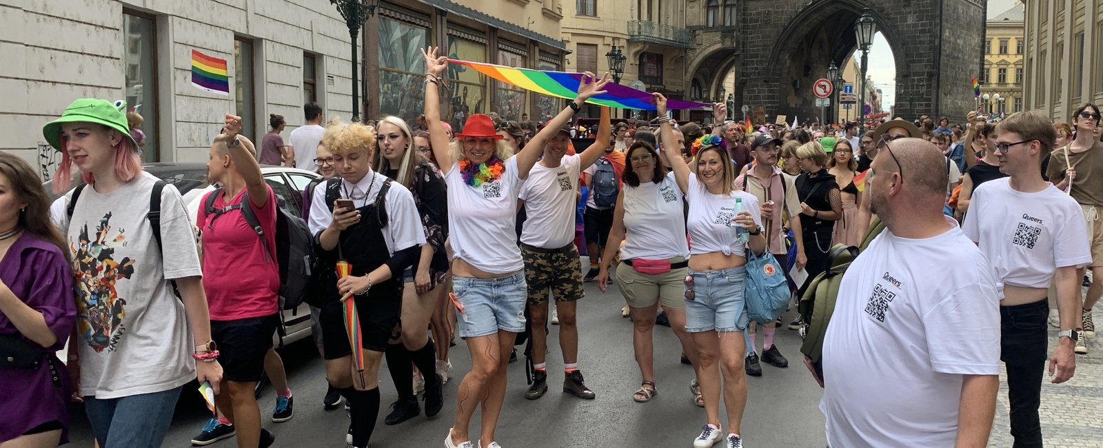Aktuality: LGBTQ+ Komunita - LGBTQ+ - Gay, lesbick, bisexuln, transgender a blzk tmata v esk republice.